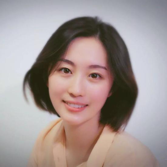 闫文倩