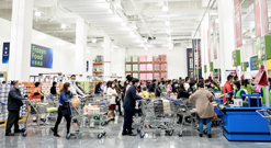 山姆提前迎来春节销售高峰,全国31家门店近日客流明显上升、电商订单量激增