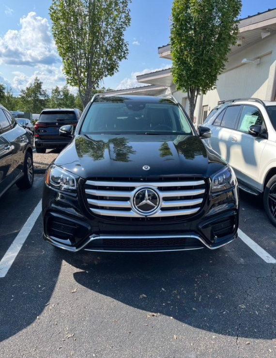 24款奔驰GLS450国六现车排放实车报价