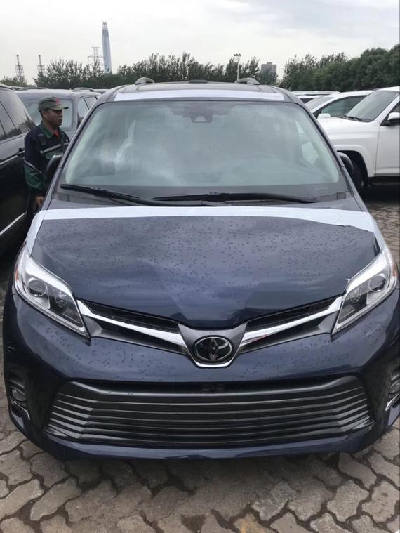 2018款加版丰田塞纳LTD现车高端MPV