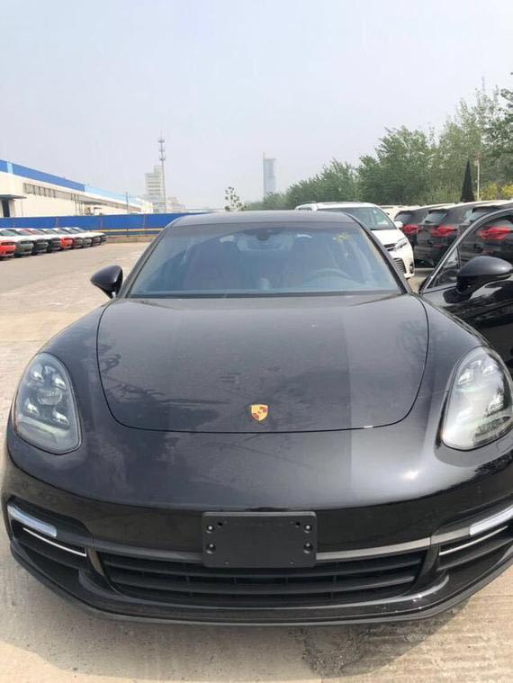 19款加版保时捷Panamera 2.9T加长报价