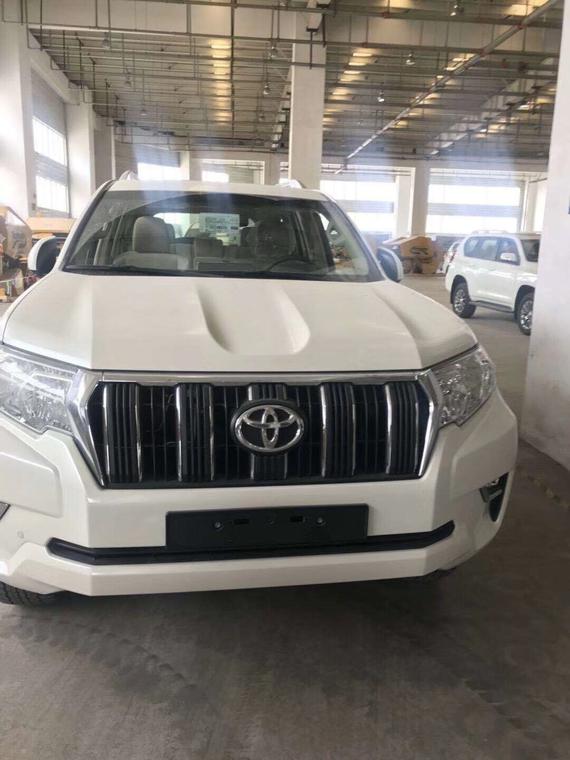 2018款丰田霸道4000 现车优惠价等你购