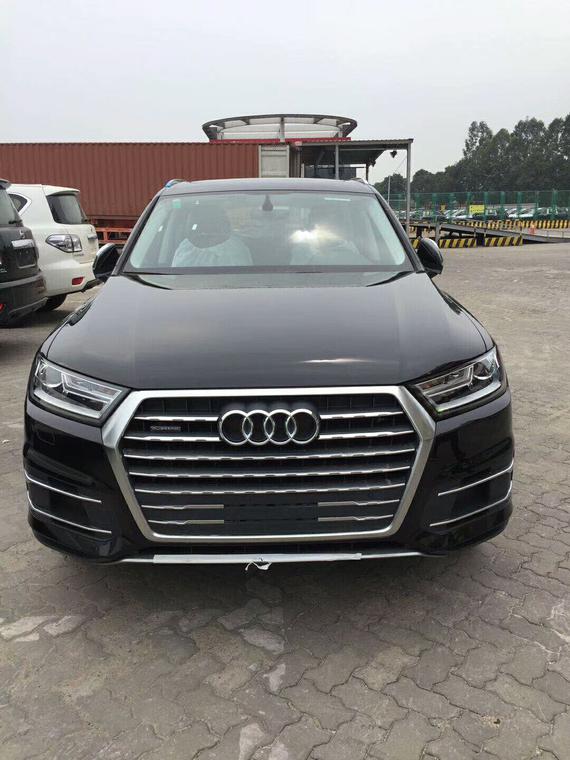 18款奥迪Q7欧规现车 底价秒杀2.0T促销