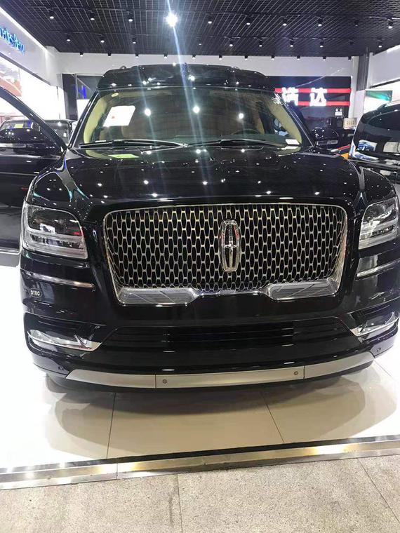 林肯领袖一号现车199万现车促销马上提