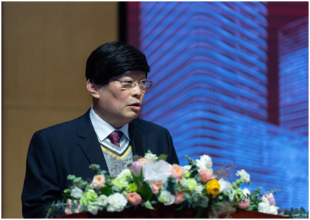 戴维平秘书长代表中国眼镜协会、全国验配行指委祝贺天津职业大学爱尔视光产业学院成立