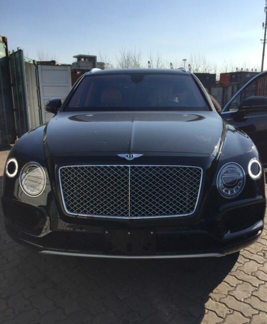 购进口车正值店庆活动月2017款宾利添越