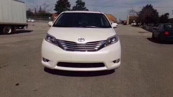 18款丰田塞纳加版 顶配四驱降价福利多多