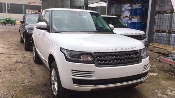 17款路虎揽胜行政3.0年底绝地秒杀