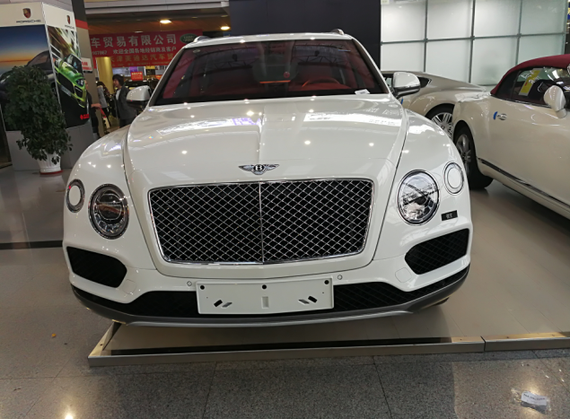 18款宾利添越汽油版 豪华座驾配置高品质