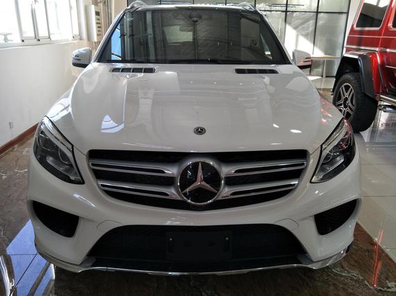 2018款奔驰GLE400加版 超强动力激情澎湃