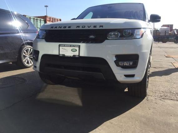 17款加版高功率路虎揽胜运动 表现出色