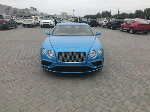 17款宾利欧陆4.0T GT低价豪促纵情极驰