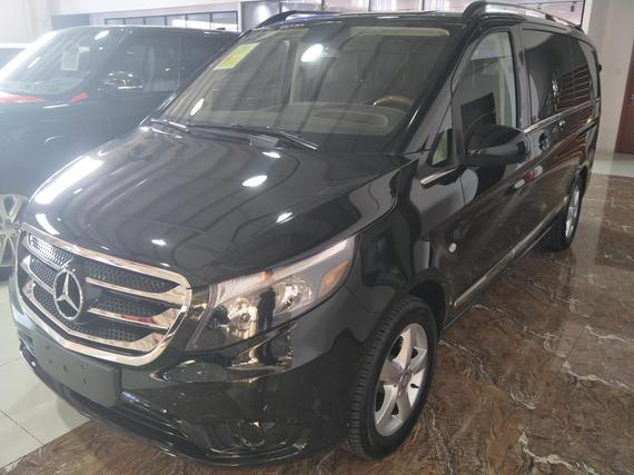 18款奔驰Metris汽油版 麦特斯商务显奢华