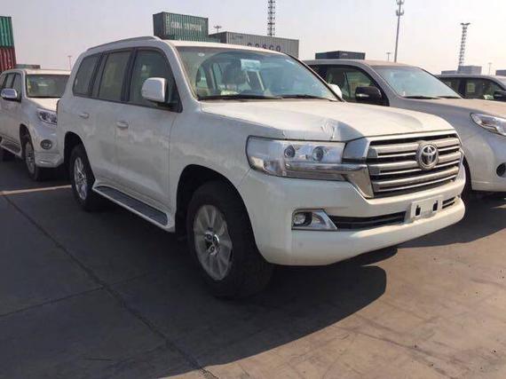 17款酷路泽4600EXR新年活动优惠大降价