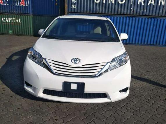 17款丰田塞纳3.5喜迎18年促销商务车