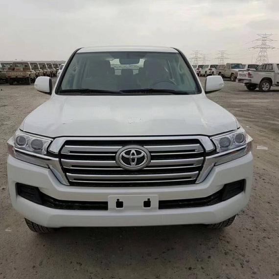 2017款丰田酷路泽4000最新报价酷劲十足