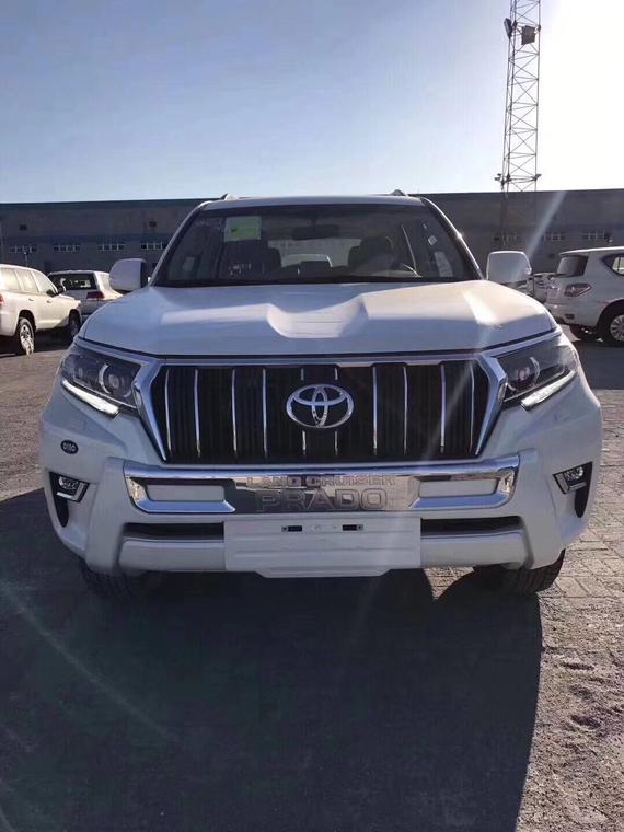 18款丰田霸道4000最新款首批到港预定中