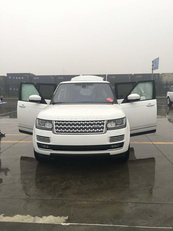 路虎揽胜行政现车报价提升乘驾动力体验