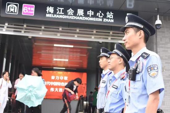 有这样一批警察,