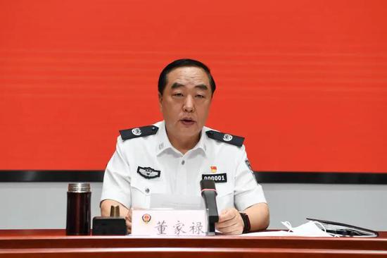 副市长、市公安局局长董家禄