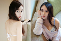 同济校花置身麦田神情陶醉