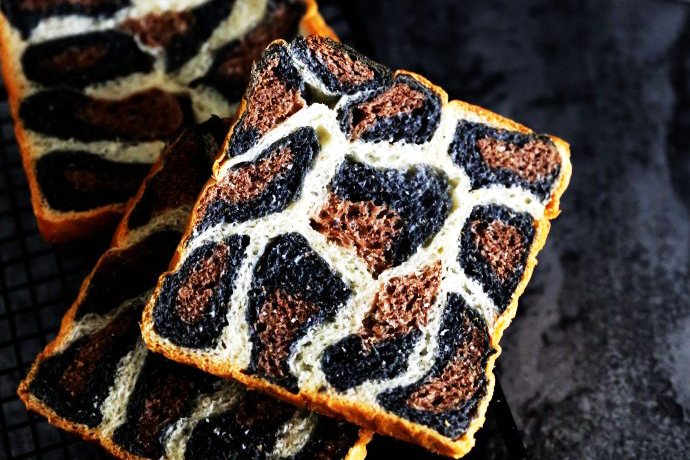 电脑显示器横纹原因 屏幕倒过来怎么恢复