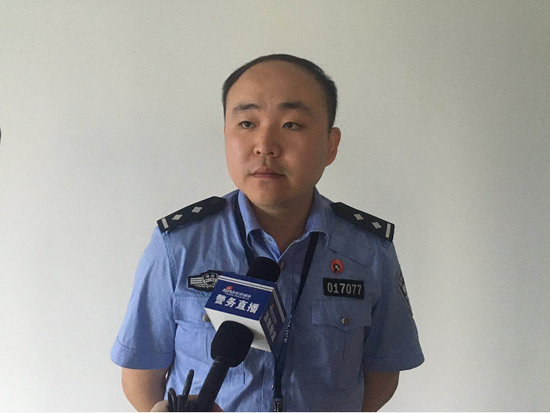 长沙县公安局刑侦大队副大队长陈嘉伟介绍案件细节
