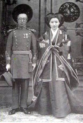 溥杰与日本妻子嵯峨浩