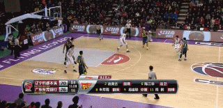 哈德森抢断阿联得分