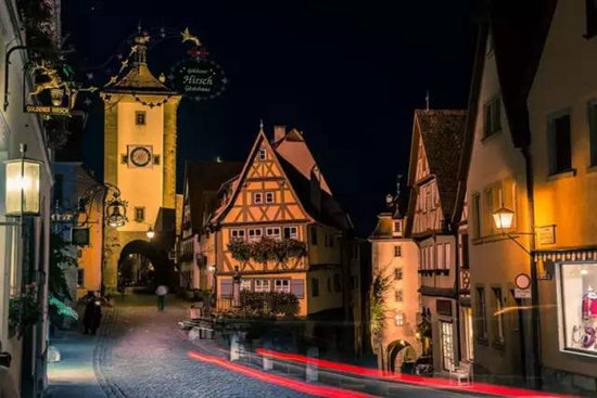 探索世界!2016年全球十大最佳自驾游路线