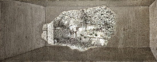旁滨的作品《破碎的记忆》布面油画100x40cm 2015年