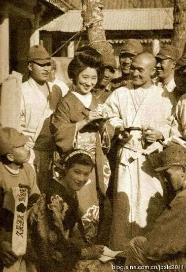 日本女优慰劳侵华日军