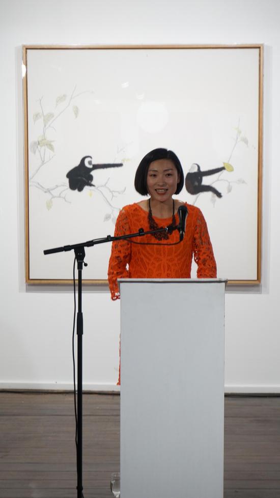 “造化——中国当代艺术展”联合策展人陈琳在开幕式上致辞