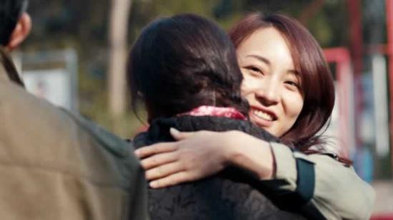 情感广告中国剩女视频走红引网友热议|大龄剩女