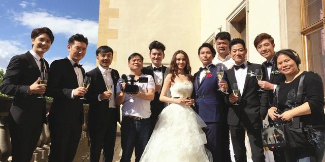 欧弟老婆产后暴瘦32斤抱萌女秀火辣长腿