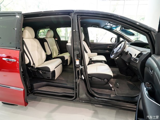 前脸造型更为夸张 图说丰田新款ESTIMA