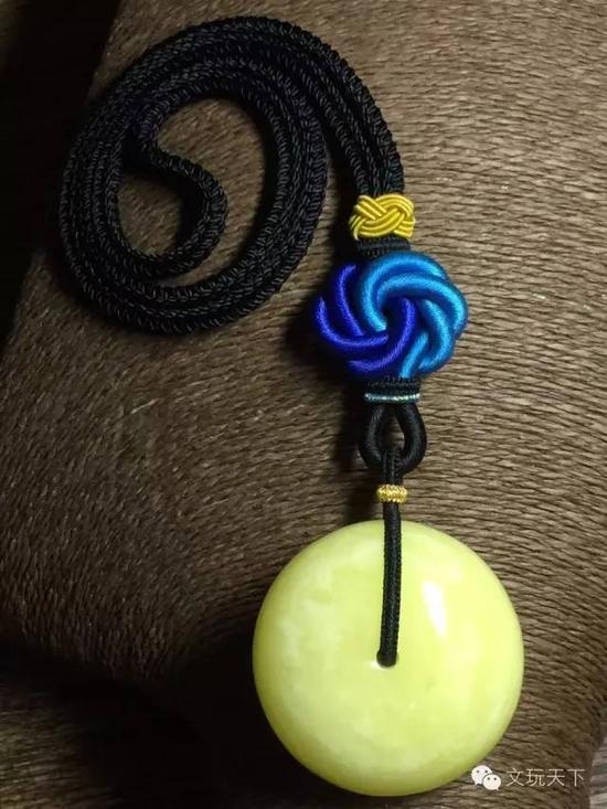 文玩圈里的新兴职业 你知道几个_藏趣逸闻