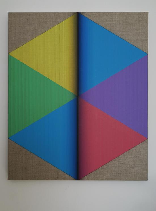 一页一页-三色立方体45.5×38cm 布面油画 2016