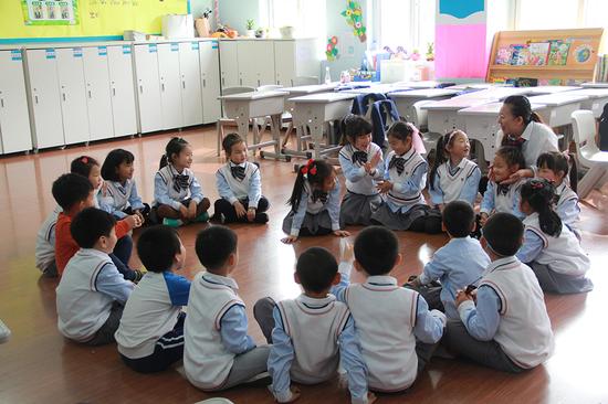 力迈中美学校校园开放日 家长体验美式教育