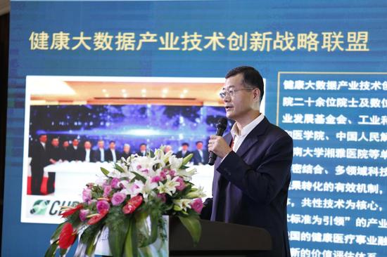 梁雨董事长_董事长办公室图片