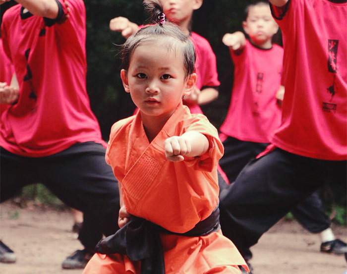 乐嘉女儿少林寺练武照