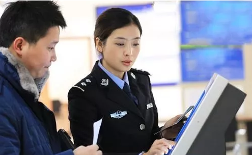 【直通两会·声音】以法治方式和大数据战略推