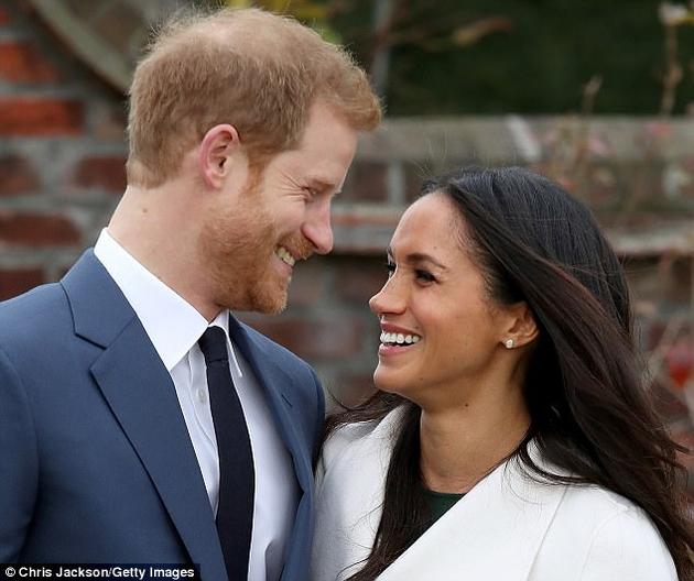 被问起什么时候意识到梅根·马尔科(Meghan Markle)是自己的真爱时,哈里王子表示,“第一次见到她,我就已了然于心。”不过,一项由荷兰格罗宁根大学开展的新研究对“一见钟情”这种说法发起了质疑。