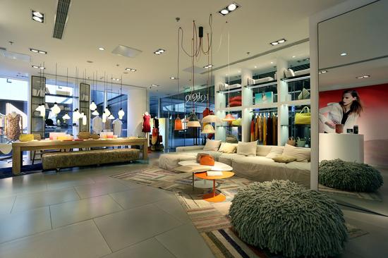 EQ:IQ北京三里屯太古里旗舰店耀然开幕|IQ|EQ