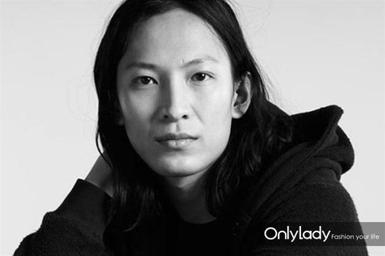 巴黎世家创意总监Alexander Wang