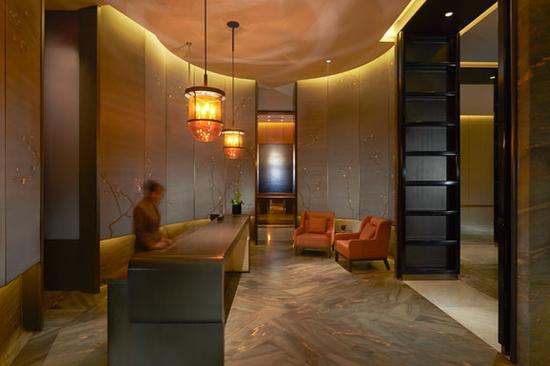 北京华尔道夫酒店:小胡同里的铜铁侠|北京|酒