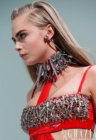 超模Cara Delevingne疑似已与女友分手|Cara D