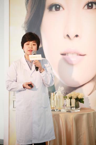 资生堂(中国)研究开发中心有限公司制品开发部副经理王颖小姐为大家详述了DAA成分的美肌功效