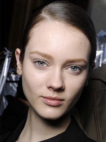 怎么样才能变高鼻梁 auvrwyp0772967.jpeg