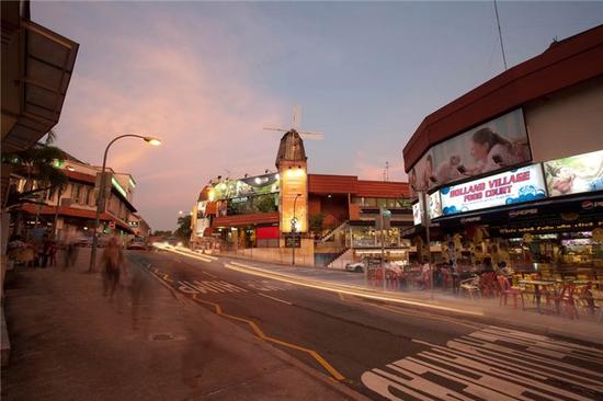 悠闲享受当地特色 新加坡购物推荐